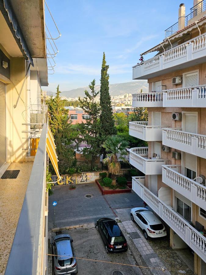 Athens Retreat 1-Bdr Apartment By Wehost Атина Екстериор снимка