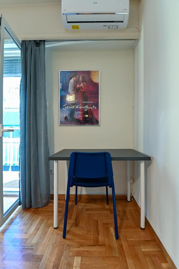 Athens Retreat 1-Bdr Apartment By Wehost Атина Екстериор снимка